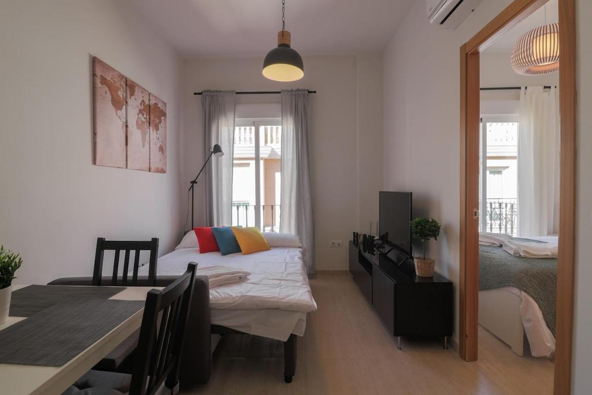 C33 - Malaga Soho Cute Apartment Extérieur photo