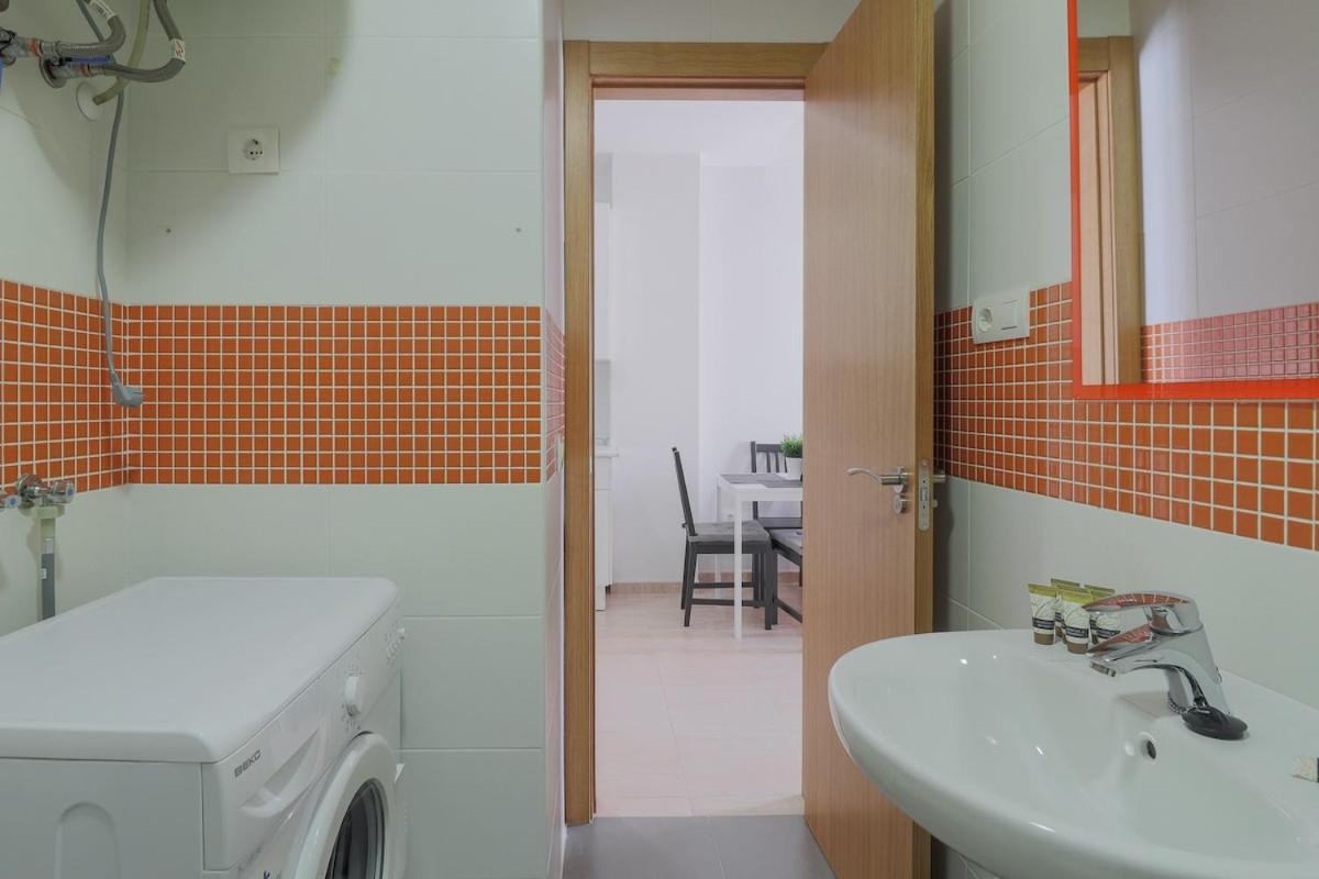 C33 - Malaga Soho Cute Apartment Extérieur photo